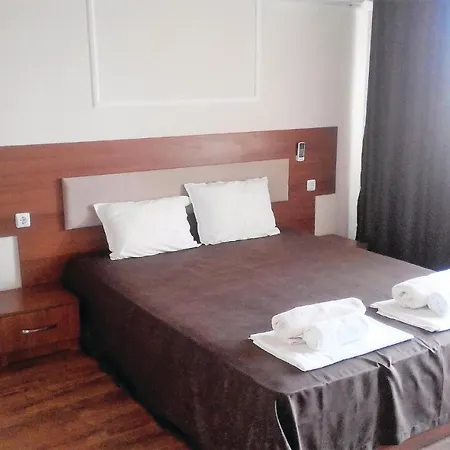 Three-bedroom Holiday In *