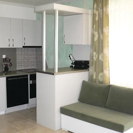Three-bedroom Holiday In